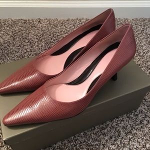 Brand new Coke Haan heel